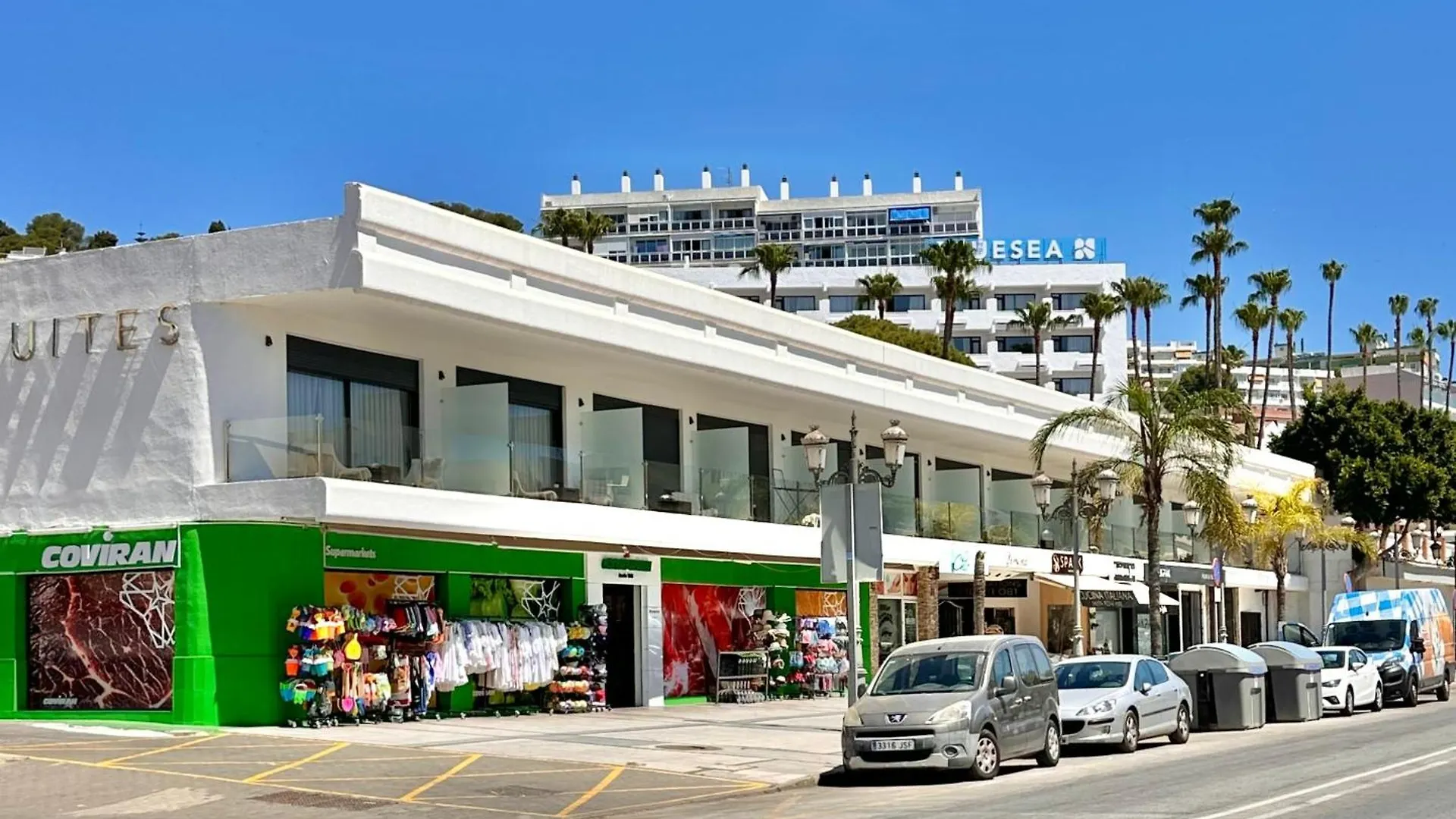 Apartamentos J&K 托雷莫利诺斯 西班牙